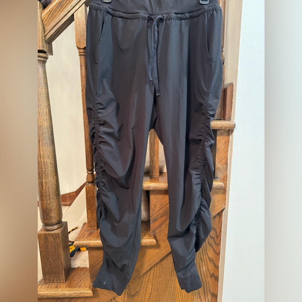 Athleta black joggers